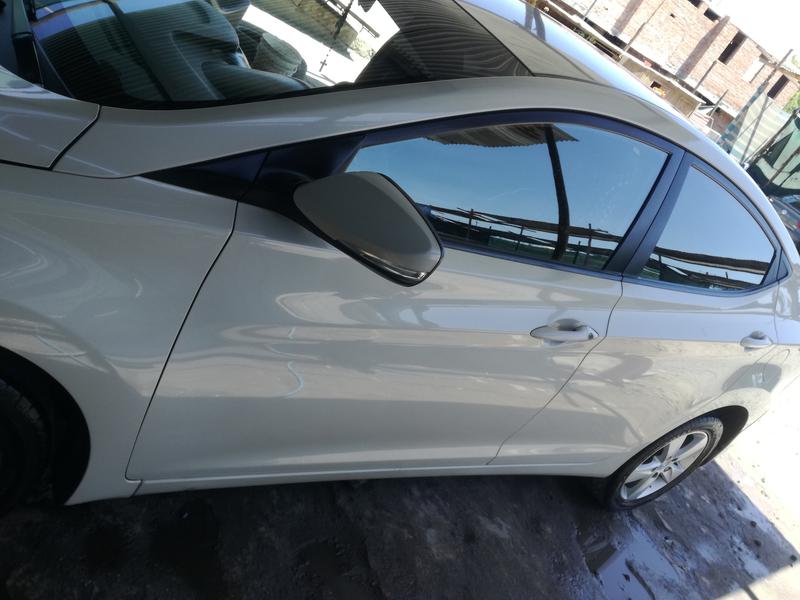 Hyundai Elantra • 2011 • 80,000 km 4
