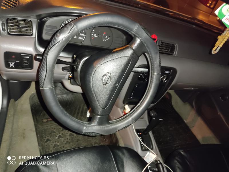 Nissan  • 1997 • 15,000 km 4