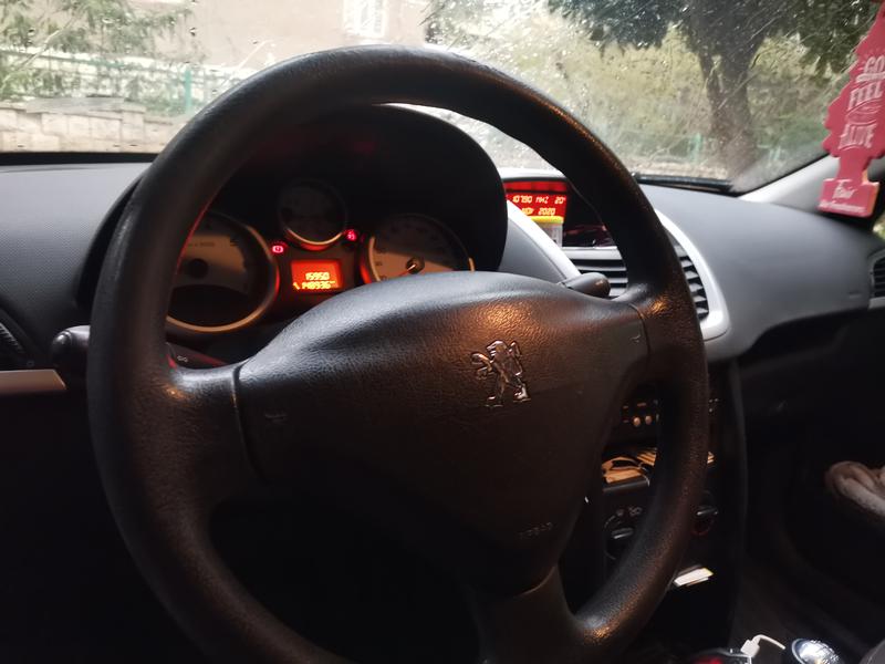 Peugeot 207 • 2008 • 149,000 km 4