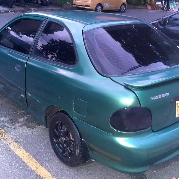 Hyundai Accent • 1998 • 200 km 2