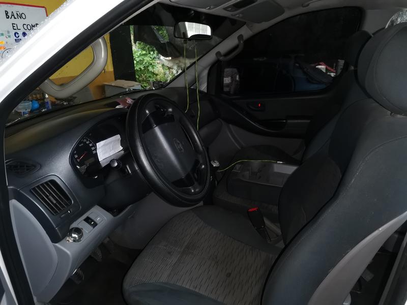 Hyundai H1 Bus • 2016 • 134,000 km 1