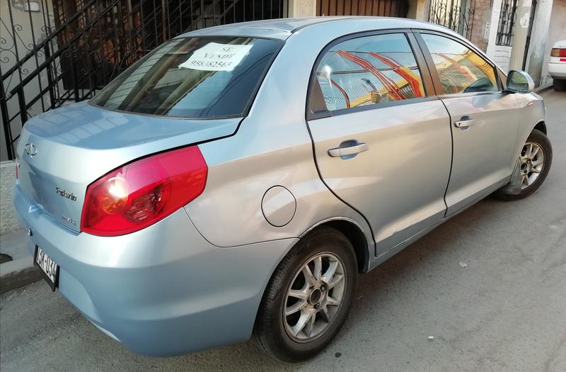 Chery  • 2011 • 160,000 km 1