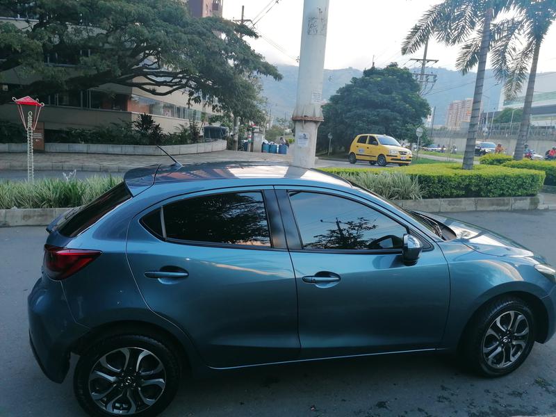 Mazda 2 • 2016 • 43,300 km 8