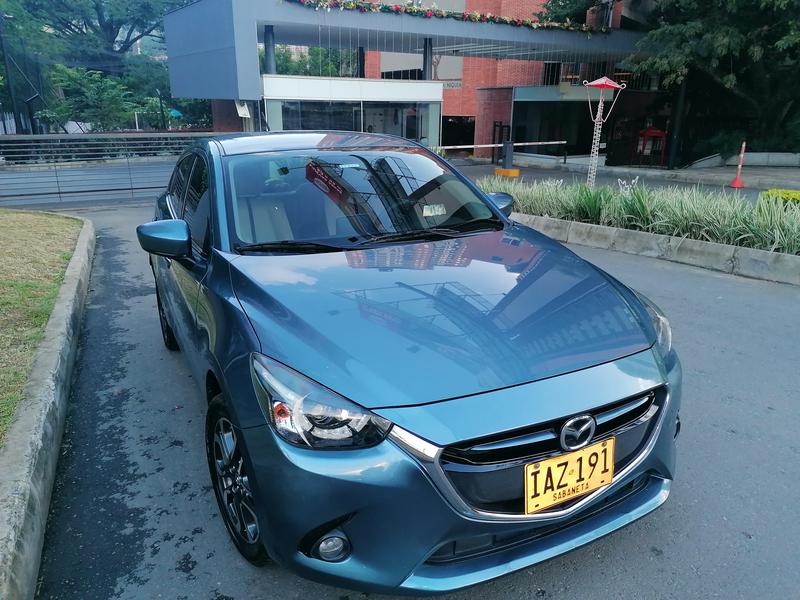 Mazda 2 • 2016 • 43,300 km 15