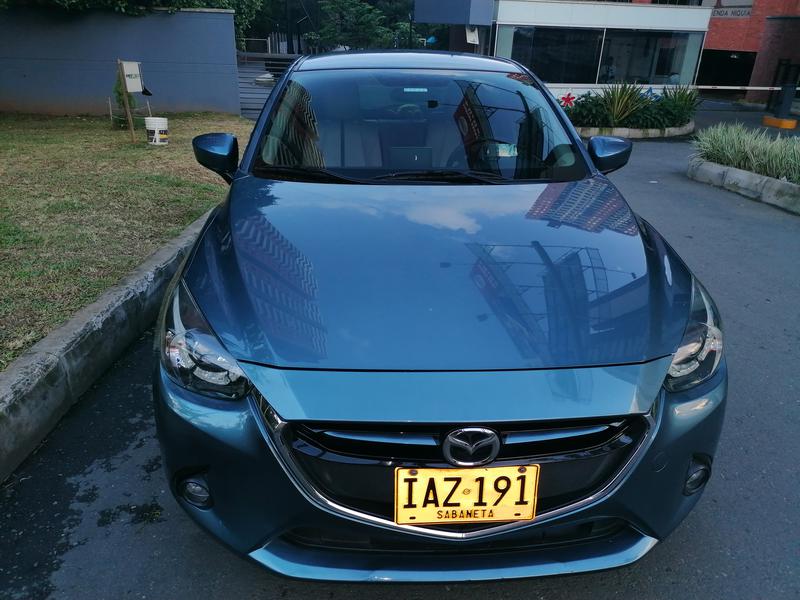 Mazda 2 • 2016 • 43,300 km 11