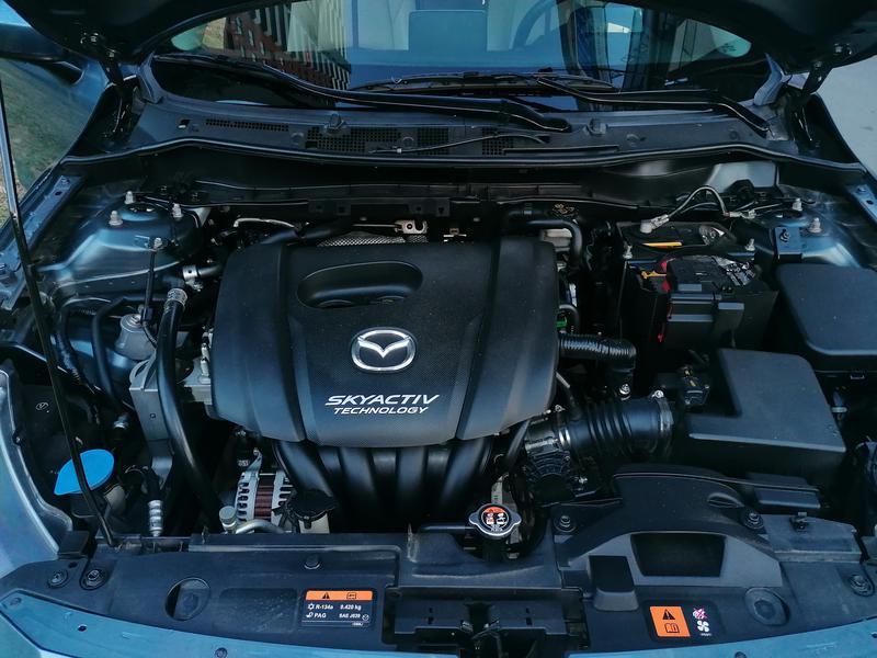Mazda 2 • 2016 • 43,300 km 12