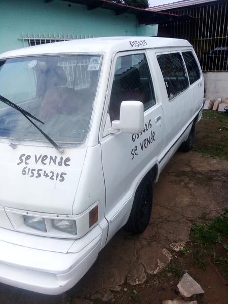 Toyota Hiace Van • 1985 • 1,000 km 2