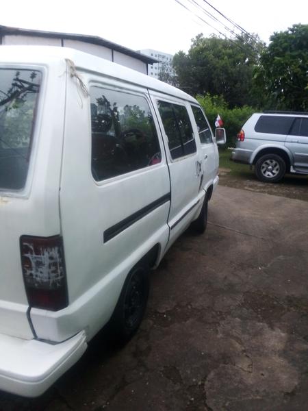 Toyota Hiace Van • 1985 • 1,000 km 1
