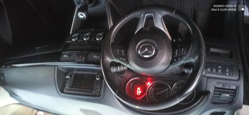 Mazda  • 2012 • 99,800 km 1