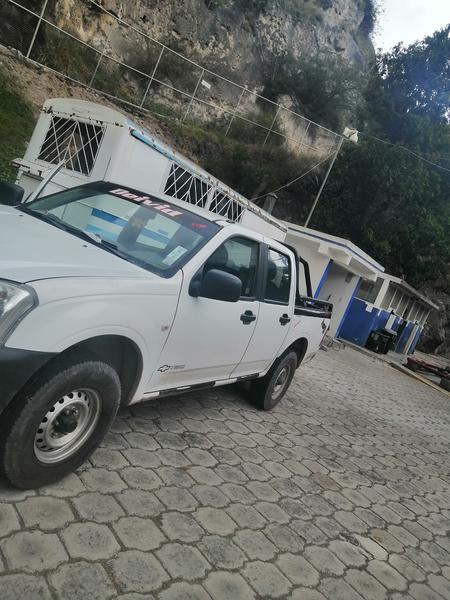 Chevrolet Luv • 2008 • 233,985 km 5