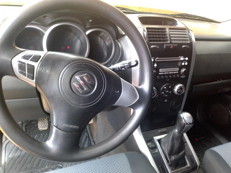 Suzuki Grand Vitara • 2009 • 97,000 km 7