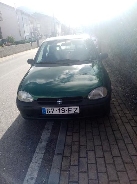 Opel Corsa • 1994 • 28,760 km 3