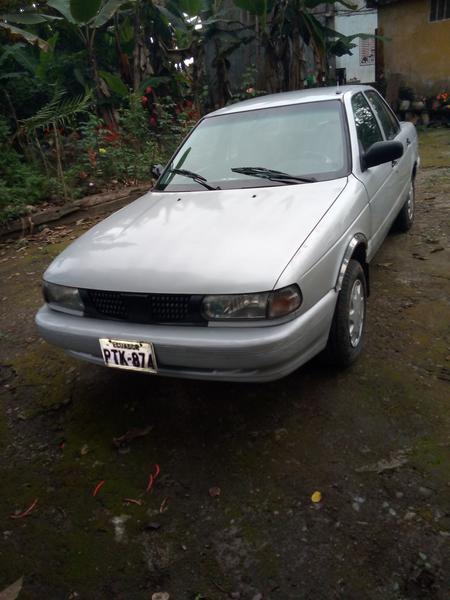 Nissan Sentra • 1998 • 230,000 km 3