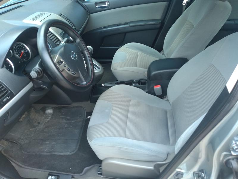 Nissan Sentra 2.0 • 2011 • 100,000 km 4