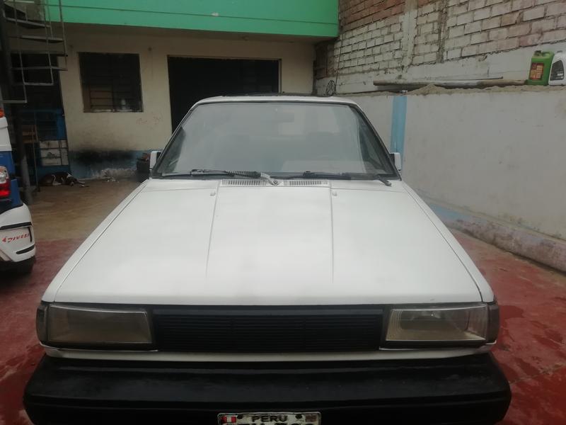 Nissan Sentra • 1988 • 29,000 km 5