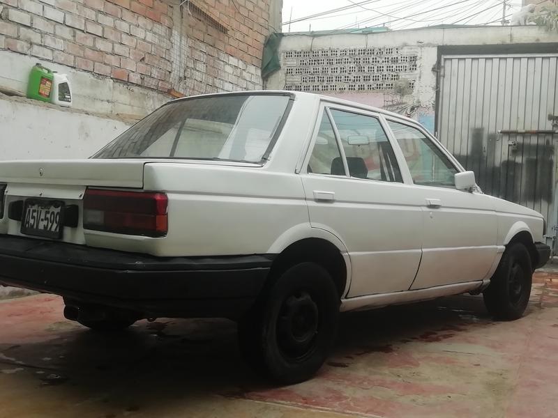 Nissan Sentra • 1988 • 29,000 km 4