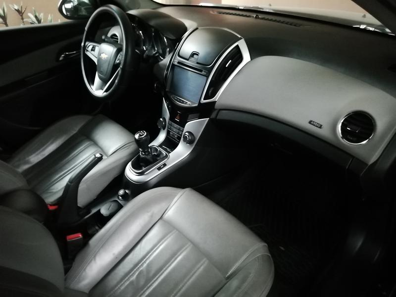 Chevrolet Cruze HB • 2012 • 37,000 km 9