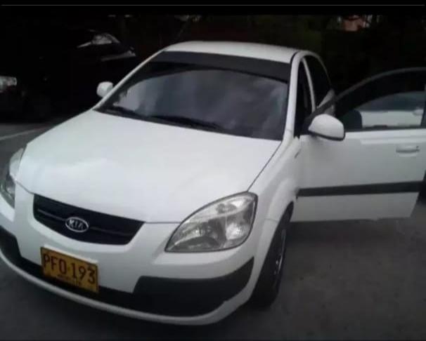 Kia Rio • 2010 • 136,000 km 7