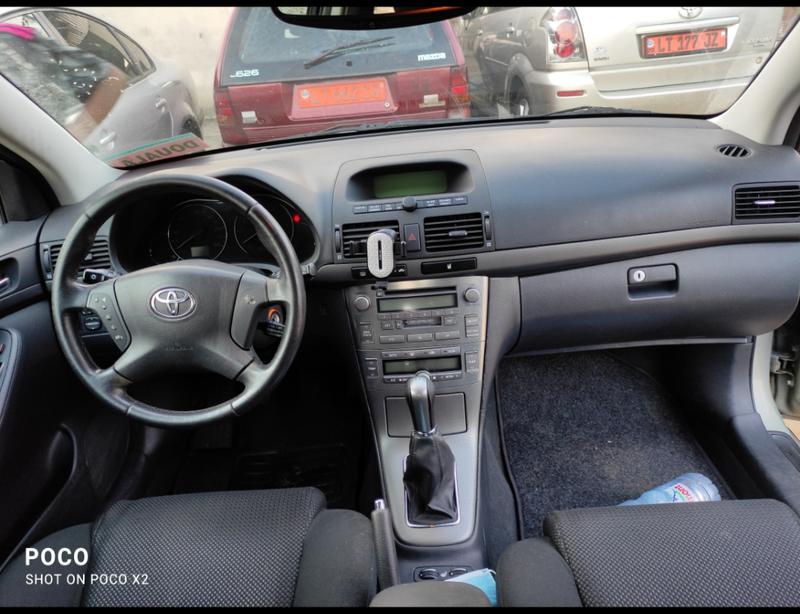Toyota Avensis • 2004 • 148,000 km 6