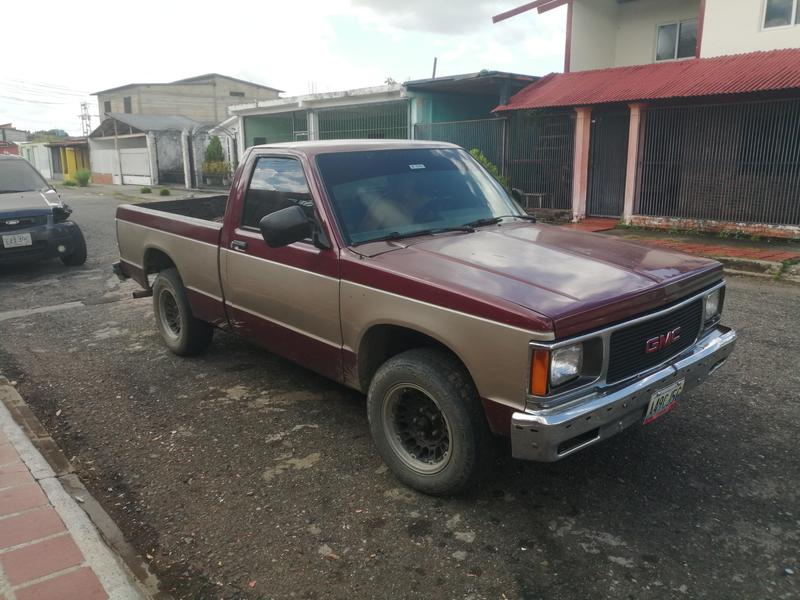 Chevrolet C-10 • 1992 • 320,000 km 1