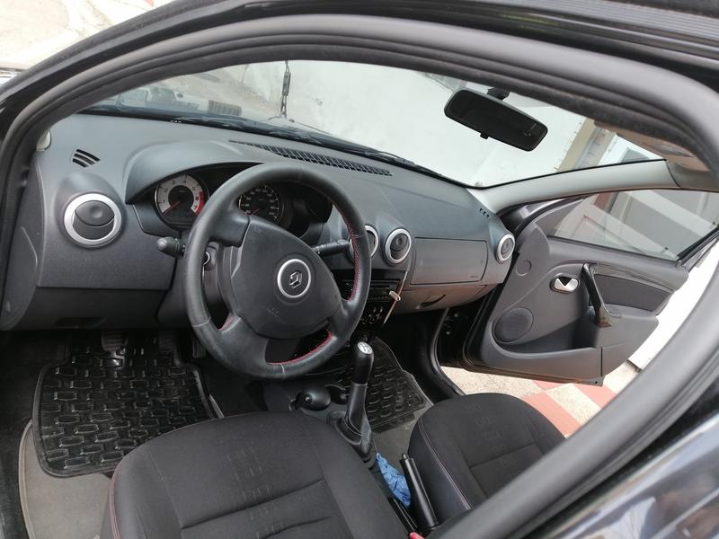 Renault Sandero • 2012 • 168,000 km 4