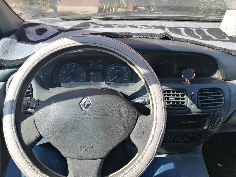 Renault Scénic • 2000 • 340,000 km 6