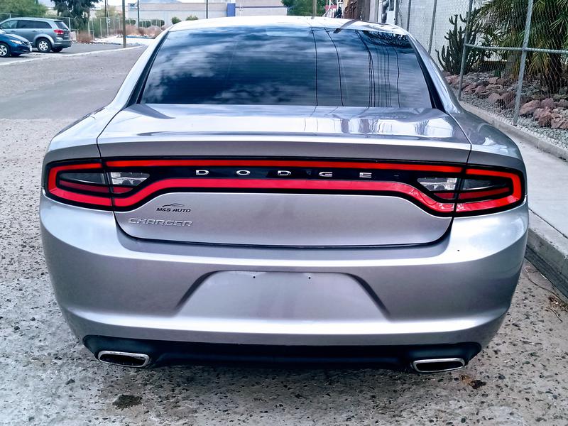 Dodge Charger • 2015 • 71,000 km 10