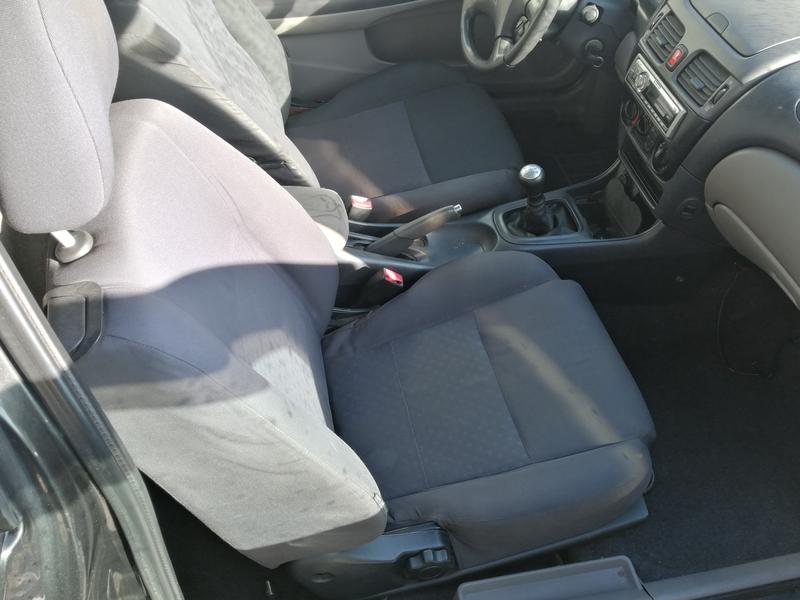 Nissan Almera • 2001 • 214,439 km 5