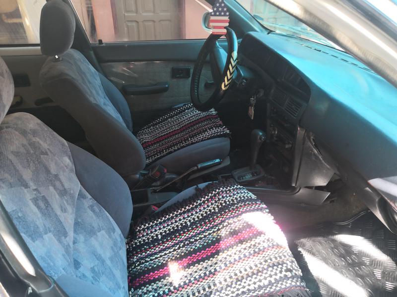 Toyota Corolla • 1990 • 80,000 km 9