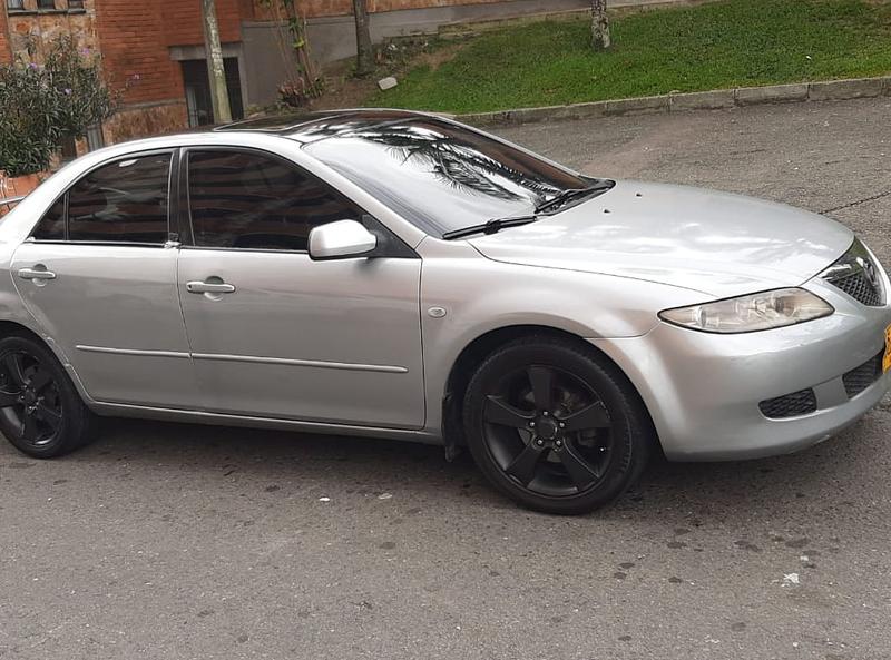 Mazda 6 • 2005 • 170,000 km 6