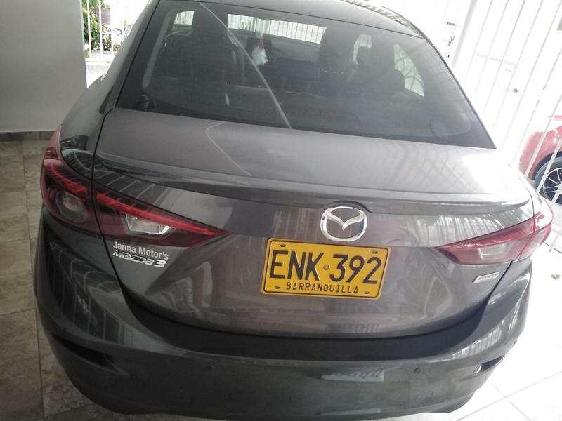 Mazda 3 • 2018 • 28,000 km 3