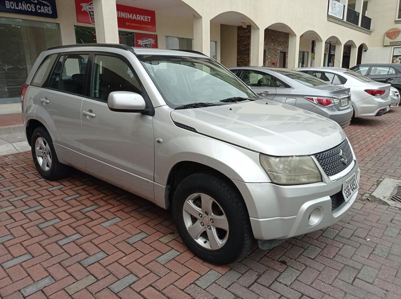 Suzuki Grand Vitara • 2011 • 300,000 km 5