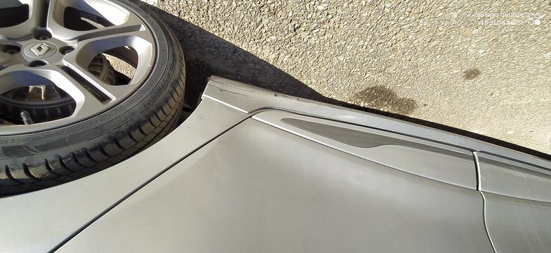 Renault  • 2018 • 6,200 km 8