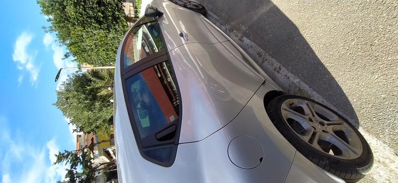 Renault  • 2018 • 6,200 km 2