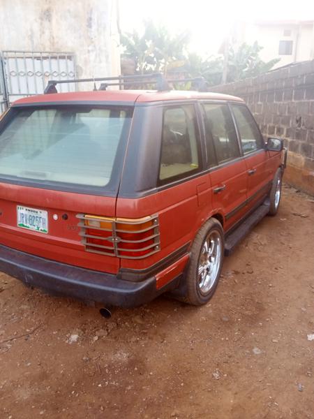 Land Rover Range Rover • 2000 • 170,000 km 7