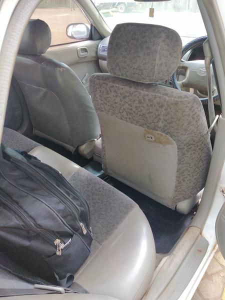 Toyota Corolla • 1998 • 122,000 km 4