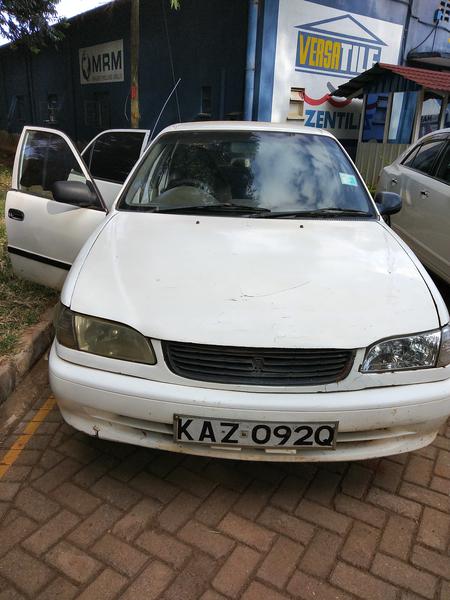 Toyota Corolla • 1998 • 122,000 km 7