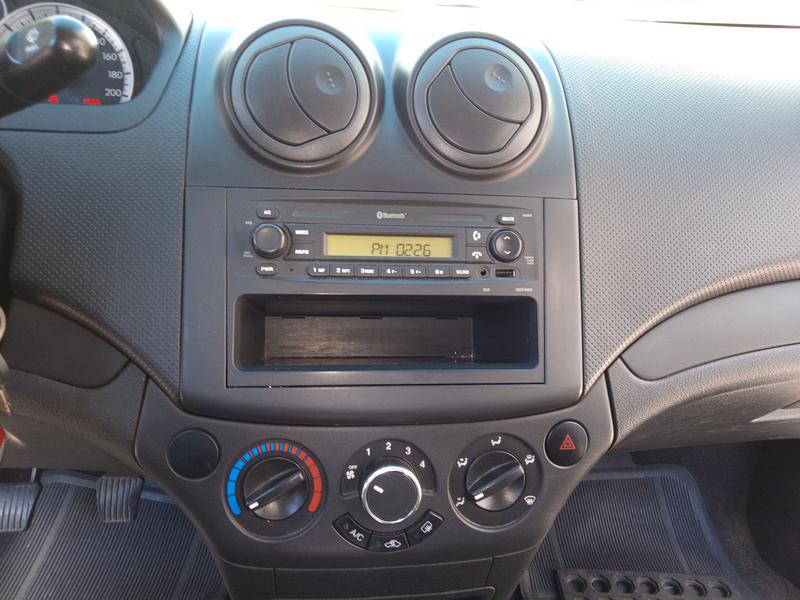 Chevrolet Aveo • 2015 • 56,000 km 7