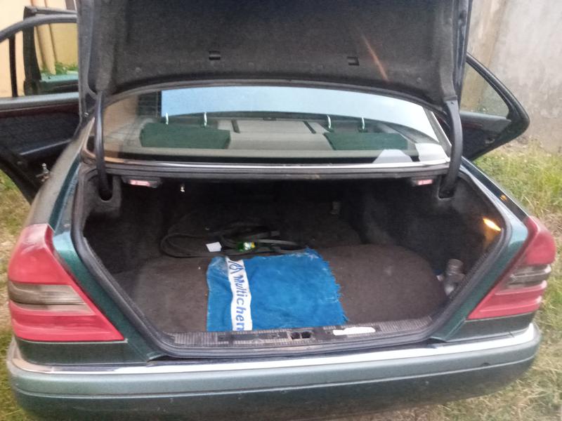 Mercedes-Benz C • 2000 • 2,270,247 km 1