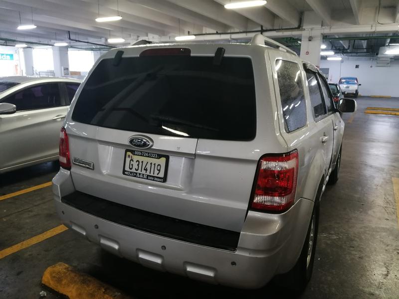 Ford Escape • 2008 • 124,268 km 3