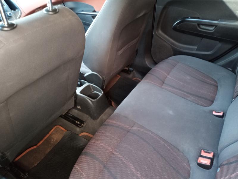 Chevrolet Sonic • 2015 • 123,000 km 6
