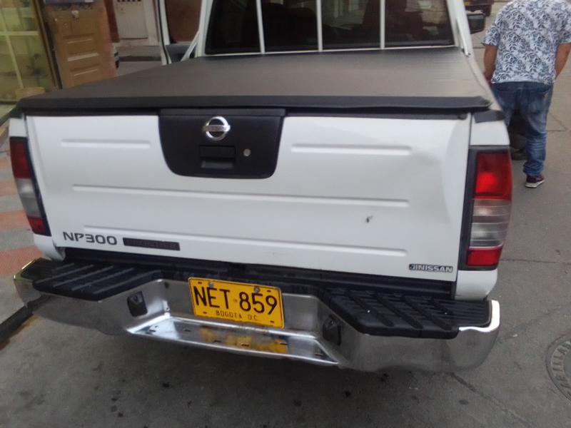 Nissan Frontier • 2013 • 83,000 km 2