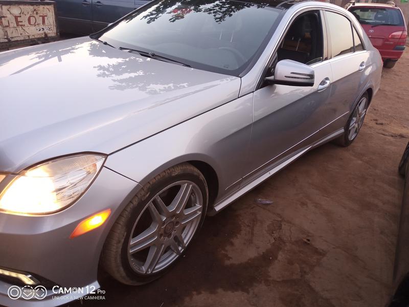 Mercedes-Benz E • 2010 • 75,000 km 13