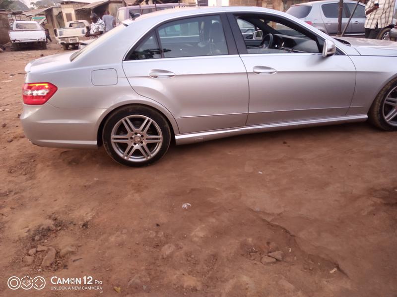 Mercedes-Benz E • 2010 • 75,000 km 9