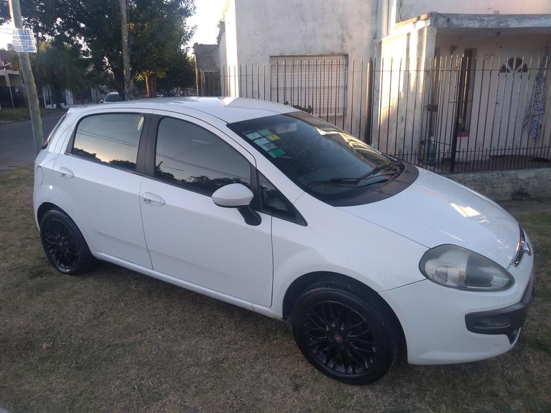 Fiat Punto • 2013 • 115,000 km 1