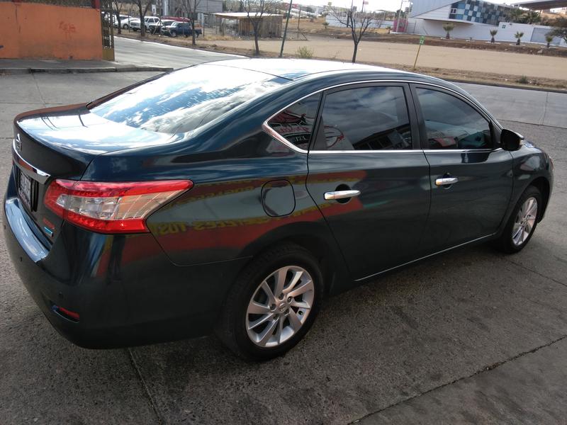 Nissan Sentra • 2015 • 90,000 km 5