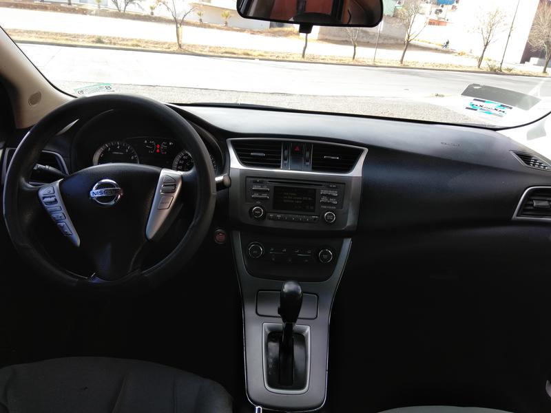 Nissan Sentra • 2015 • 90,000 km 1