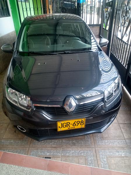 Renault Logan • 2017 • 10,000 km 9