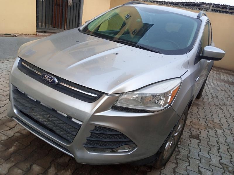 Ford Escape • 2014 • 40,203 km 2