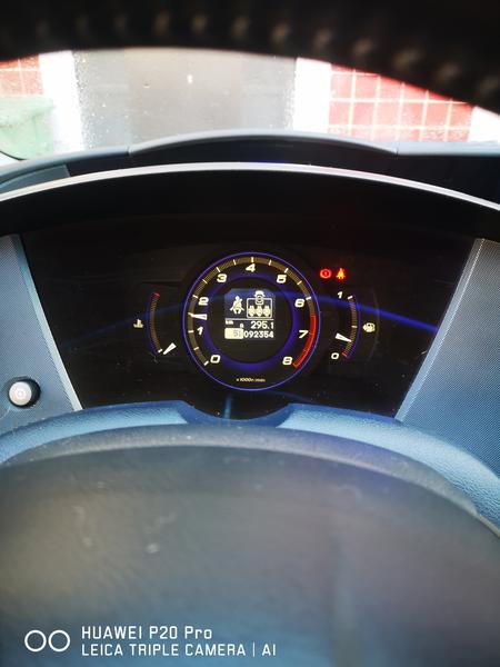 Honda Civic • 2009 • 92,000 km 4